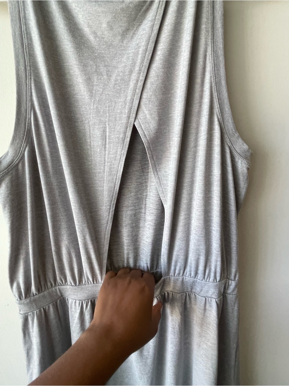 GAP Light Gray Brushed Tech Jersey Tank - Picture 4 of 6